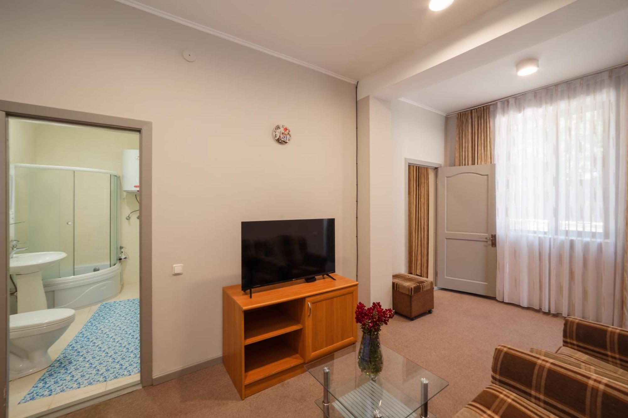Dolinnka Hotel Czołponata Zewnętrze zdjęcie