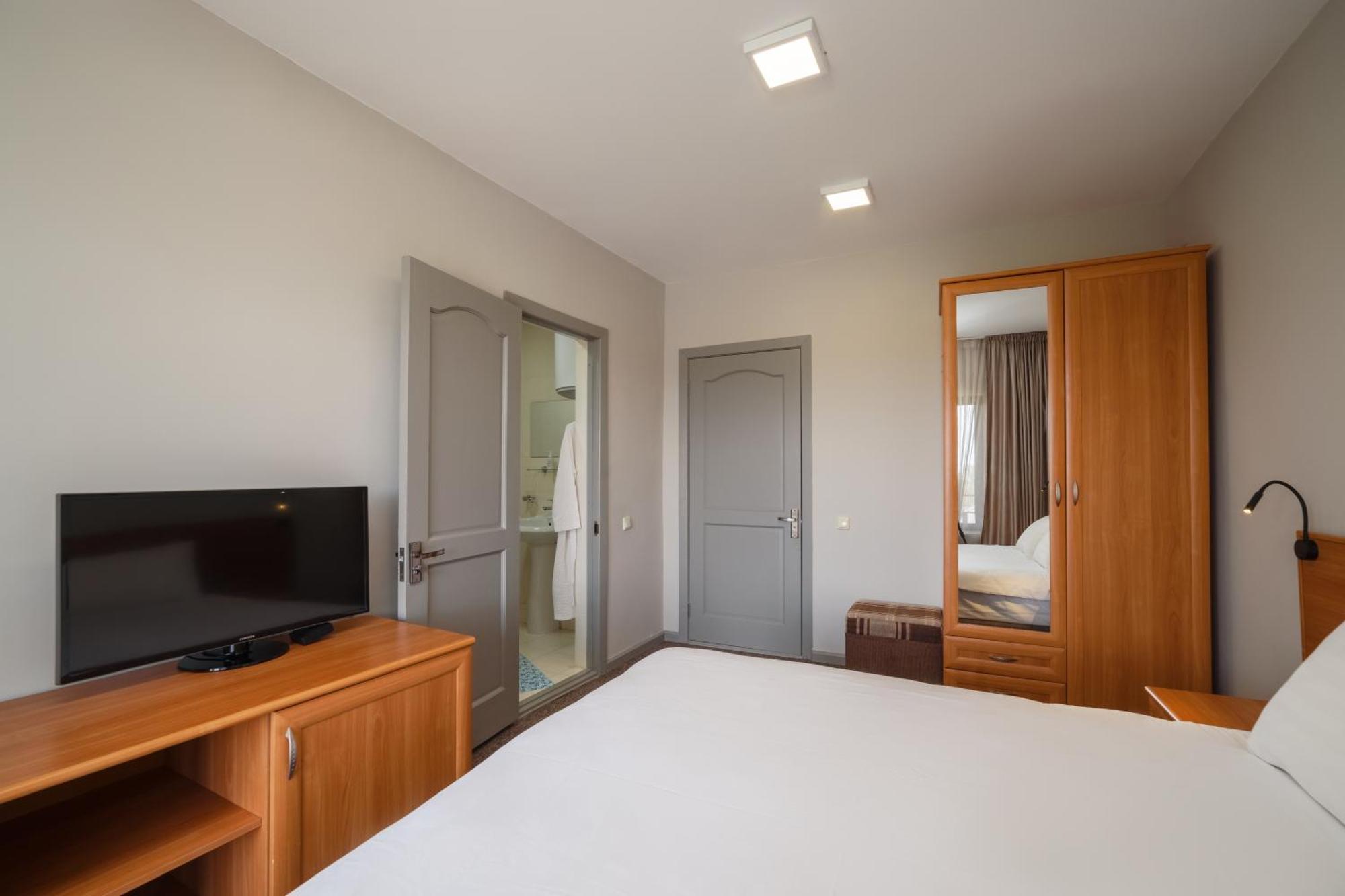 Dolinnka Hotel Czołponata Zewnętrze zdjęcie