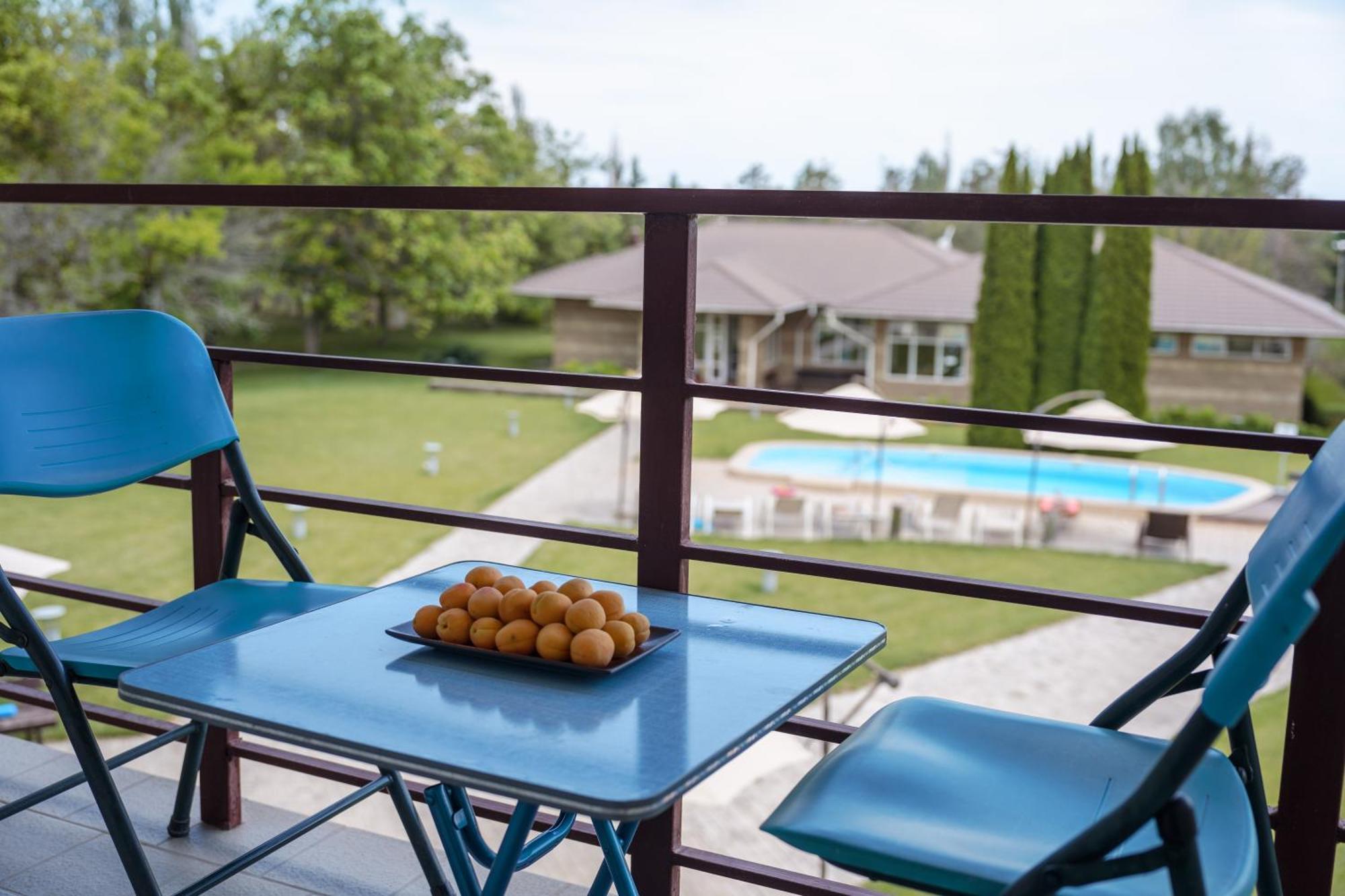 Dolinnka Hotel Czołponata Zewnętrze zdjęcie