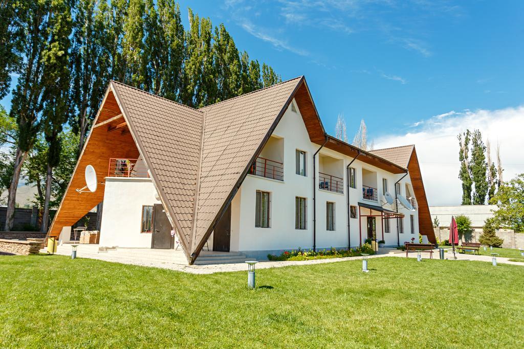 Dolinnka Hotel Czołponata Zewnętrze zdjęcie